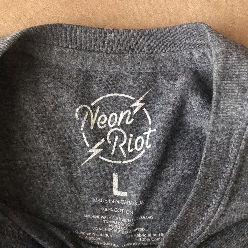 NASA Tee - Picture 2 of 2